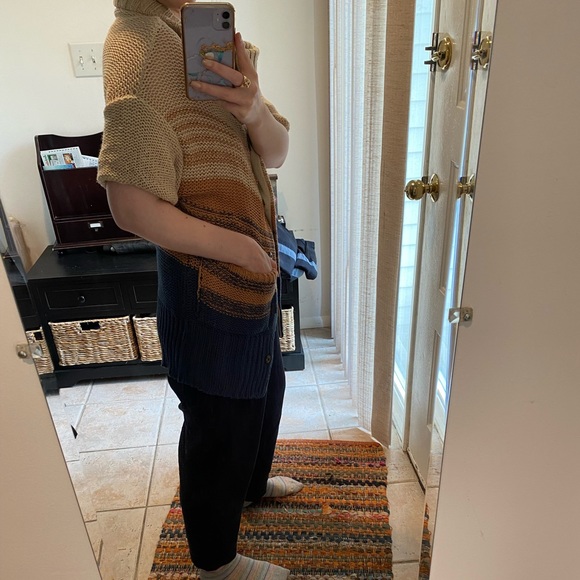 A+Ro Knit Short Sleeve Sweater + Convertible Neck - Picture 5 of 5